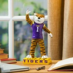 New ❤️ Evergreen Louisiana State University, Mascot Statue 😀 -Garden Decor Shop unnamed file 10246