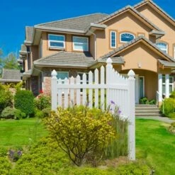 Budget ✨ Gardenised Outdoor Vinyl Corner Edge Gate for Garden Lawn Fence Yard Border, White 🤩 -Garden Decor Shop unnamed file 9015