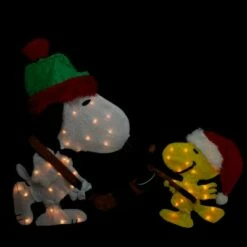 Brand new ⌛ Northlight 28" Lighted Snoopy and Woodstock Play Hockey Outdoor 🎅 Christmas Yard Decoration 🔔